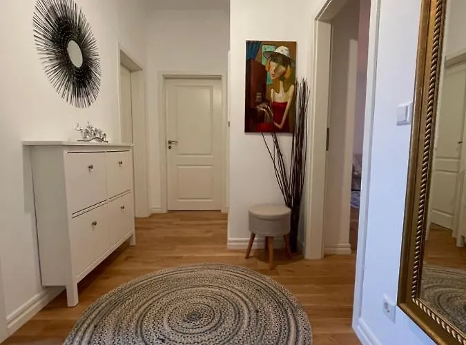 Annapartment Lejlighed